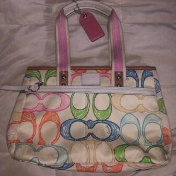 Coach Hampton Scribble Multicolor CC Logo Handbag – Iconic Y2K Style! - Picture 1 of 8